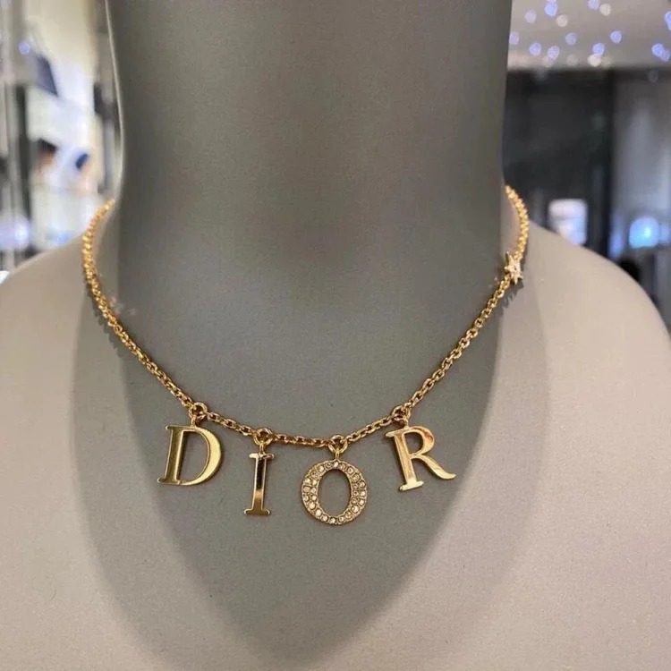 2023 New Letter Versatile Pendant Necklace Diamond Clavicle Chain Necklace Personalized Fa from OutfitReps